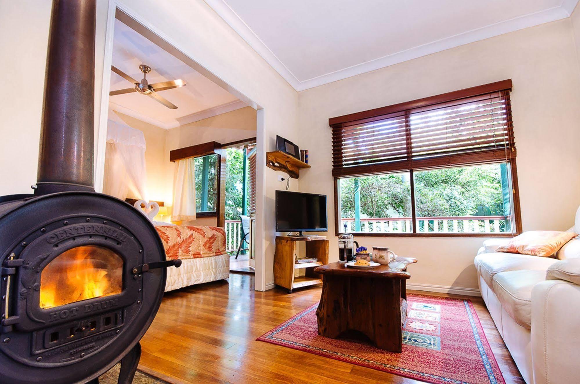 Lillypilly'S Cottages & Day Spa Maleny Bagian luar foto